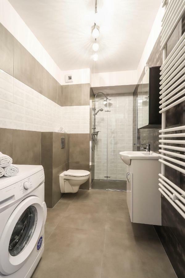 Darna Apartamenty Avena 4 พอซนาน ภายนอก รูปภาพ